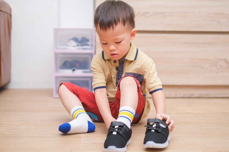 Jak dopasować obuwie dla dzieci?