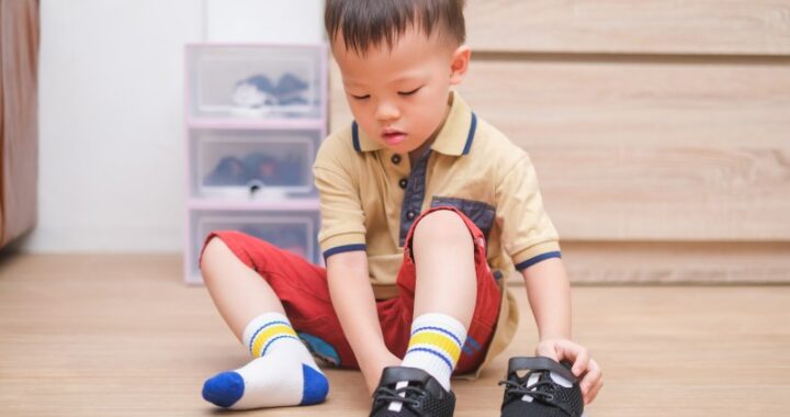 Jak dopasować obuwie dla dzieci?